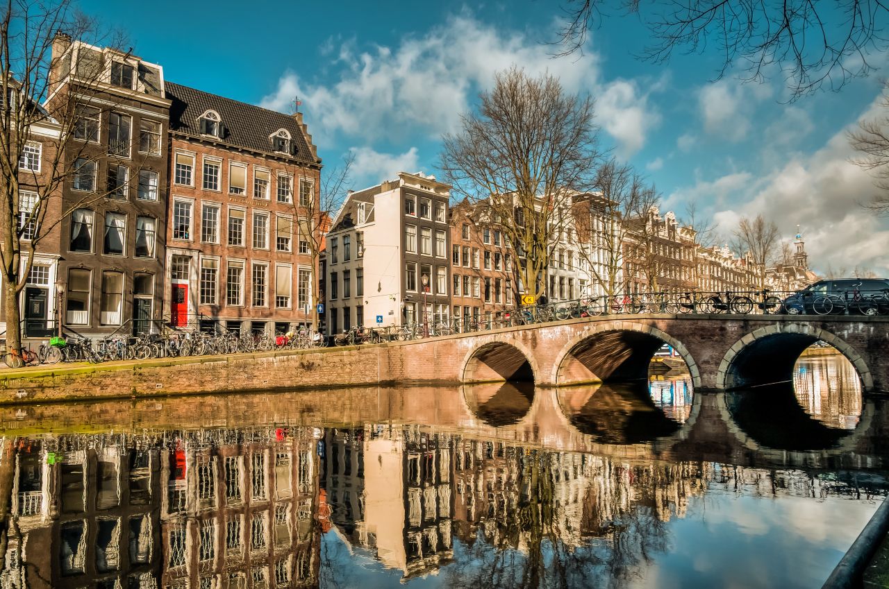 День всех влюбленных в Амстердаме